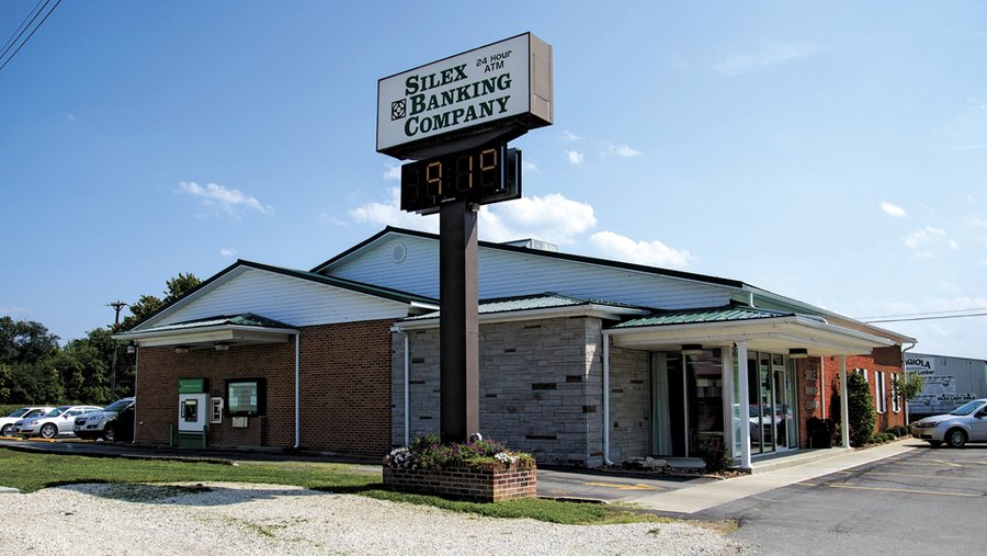 Silex, St. Jacob and Cass banks top rankings in four metrics St