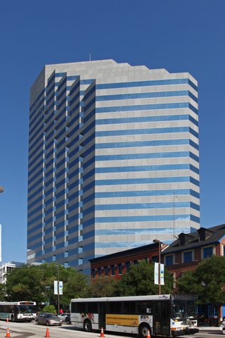 COPT seeks OK for revamp of 250 W. Pratt St. plaza - Baltimore Business ...