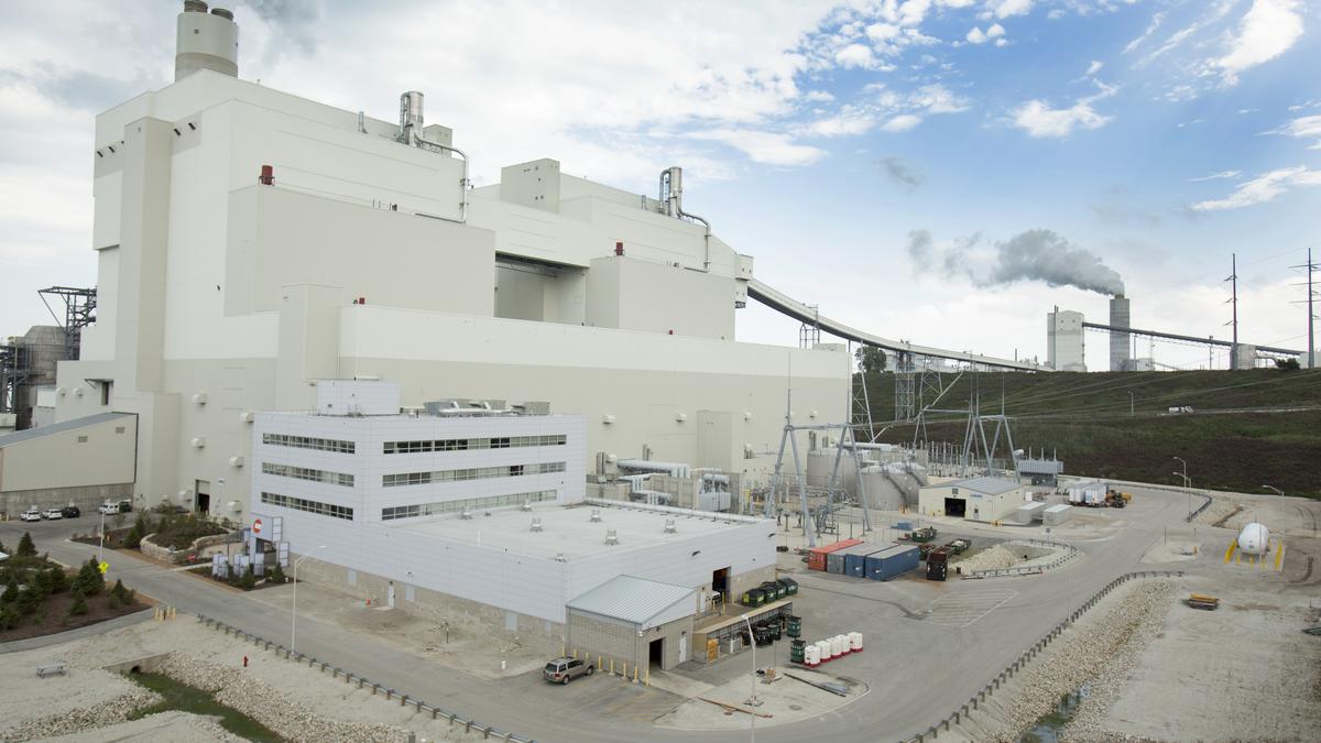 We Energies parent will cut coal emissions despite Trump order