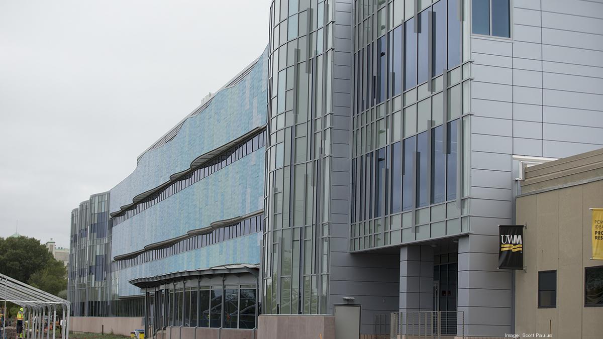 Preview of UWM School of Freshwater Sciences building in Milwaukee ...