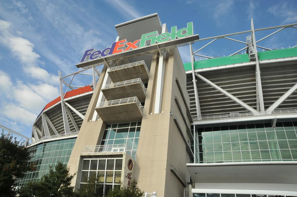 Hundreds of job openings at FedEx Field - WTOP News