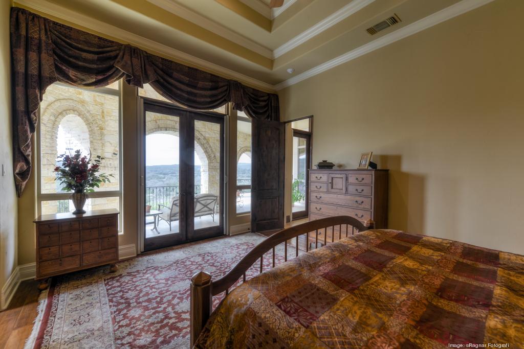 Stunning Estate in Anaqua Springs Ranch Anaqua Springs Ranch San