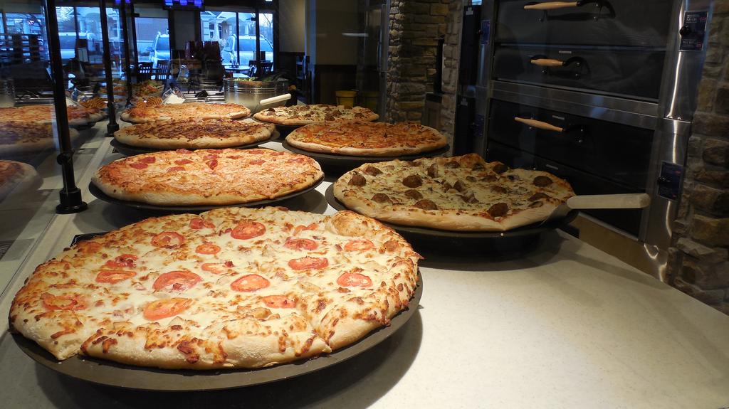 Pizza Hut Franchisee Keystone Pizza Partners Files For Bankruptcy Kansas City Business Journal