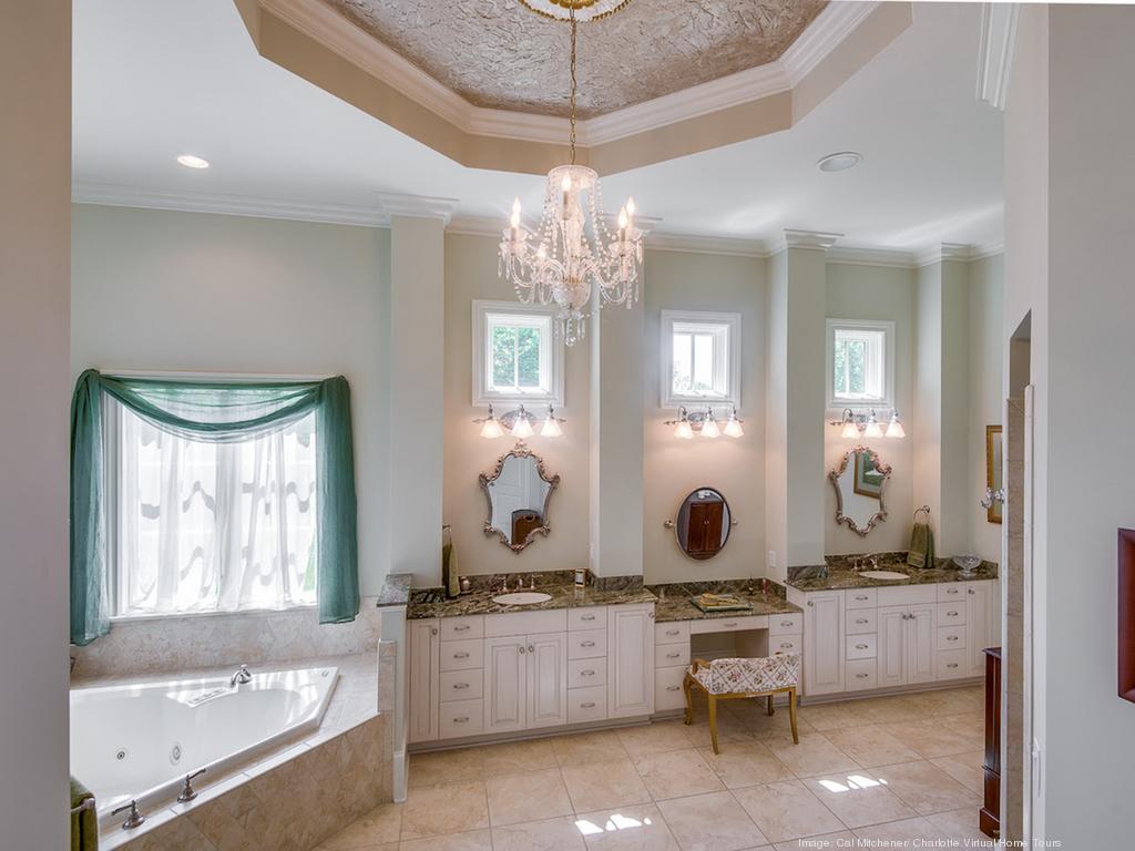 Beautiful Estate Home in Longview Country Club Longview Charlotte