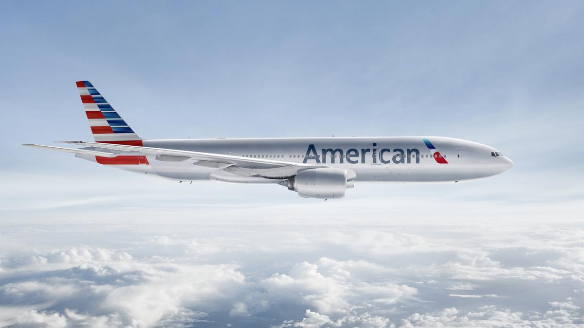 American Airlines issues new social media engagement guidelines