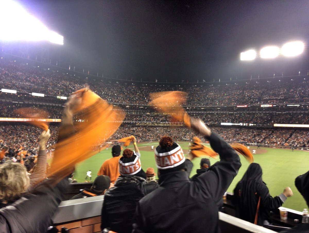 Experience San Francisco Giants AT&T Park in Virtual Reality.