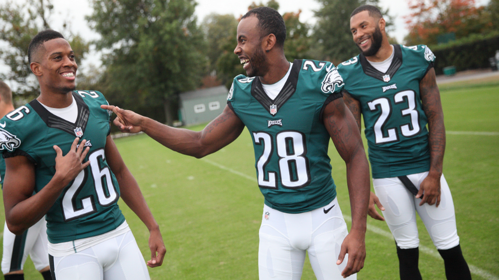 Eagles vs. Cowboys: Philadelphia to wear midnight green jersey for