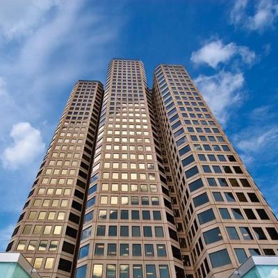 33-story office tower at 2100 Ross sells for $131 million - Dallas ...