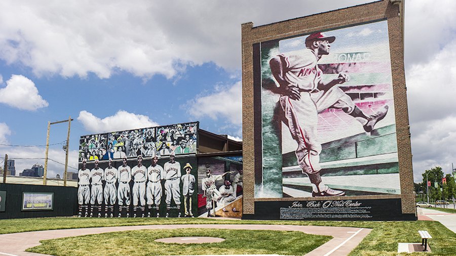 Kansas City Royals conduct internal evaluation on Downtown baseball stadium  - Kansas City Business Journal