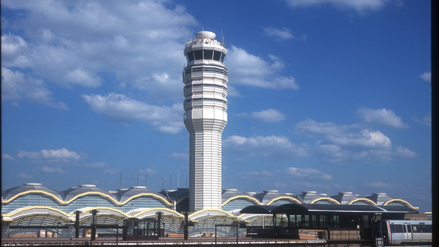 Reagan National Airport Sets Passenger Record