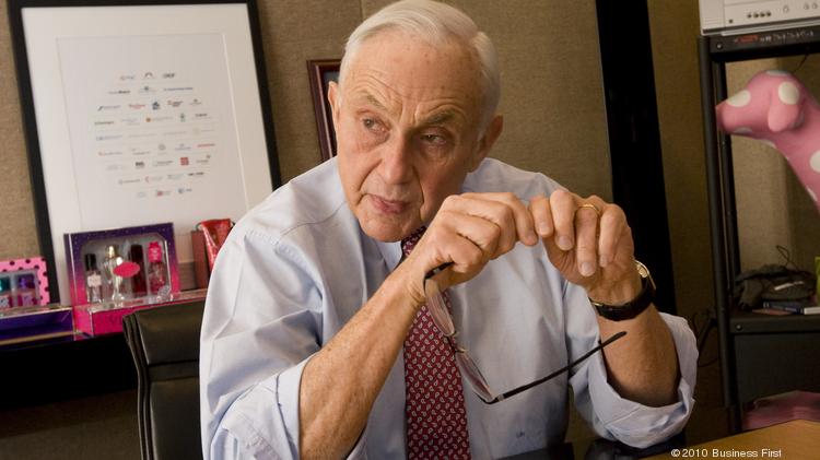 Les Wexner Leaving L Brands Selling Victoria S Secret Columbus