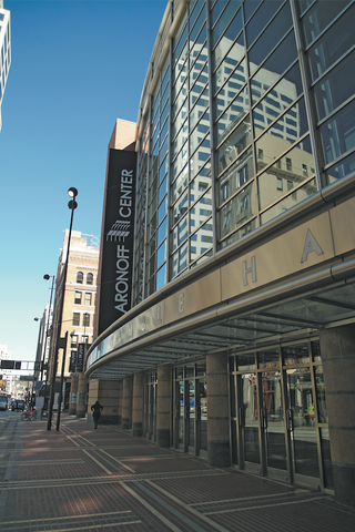 Music Hall, Aronoff open doors for Blink - Cincinnati Business Courier