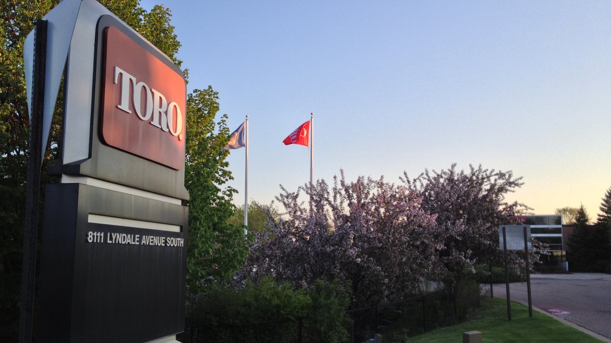 Toro names Edric Funk CEO as Richard Olson steps down after decade at helm - Minneapolis / St. Paul Business Journal
