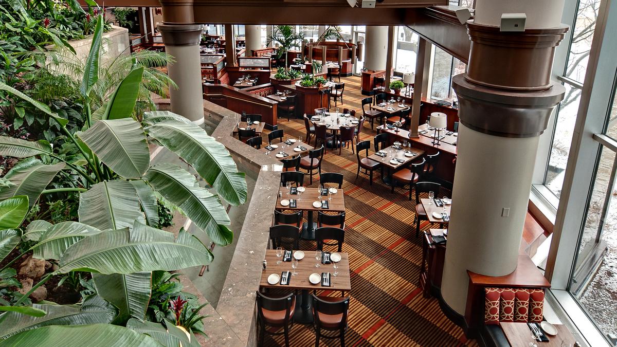 Restaurants Unlimited files for bankruptcy, Twin Cities Kincaid's stay