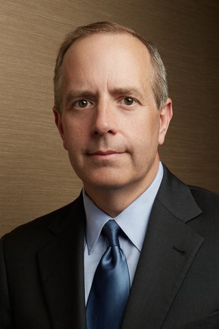 Howard Root close up 1MB