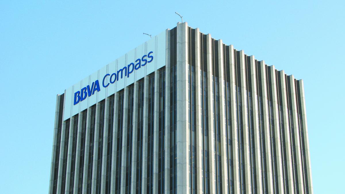 compass bank closest to me
