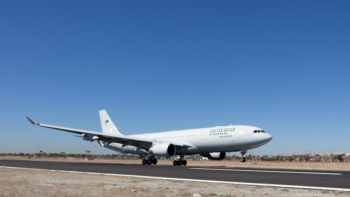 Airbus 12 сентября. Airbus a330 MRTT фото.