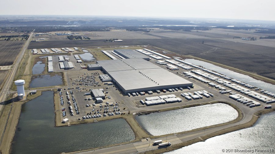 WalMart building distribution center in Mankato, creating 300 jobs