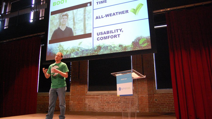 Ranked in the nation’s top 25 accelerators, AlphaLab Gear opens new