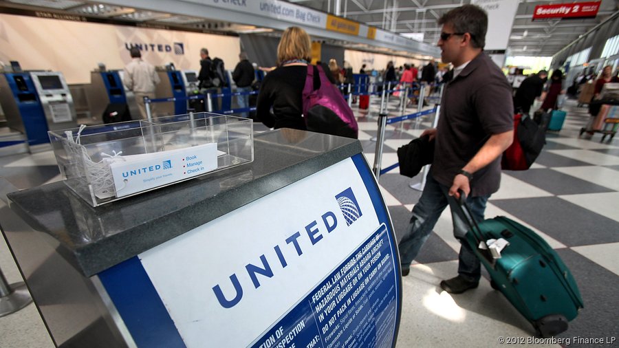 United Airlines and Leggings-Gate: Why Is Wearing Athleisure to