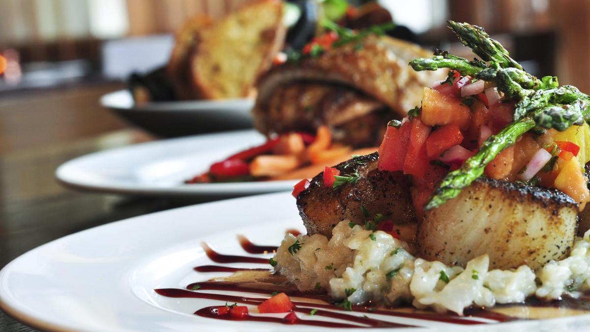 Apron Inc. has helped nearly 500 Louisville restaurant workers — and it