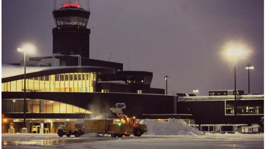 Update Majority of Tuesday flights through BWI are canceled
