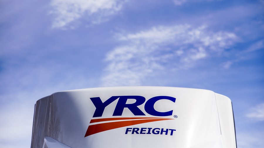 YRC lenders agree to let trucking company extend debt obligations