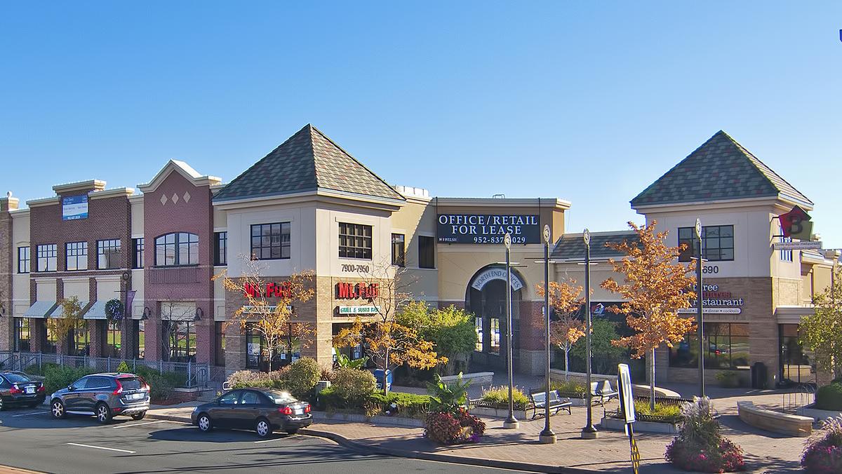 Arbor Lakes building on Main Street sells for $7.7 million ...