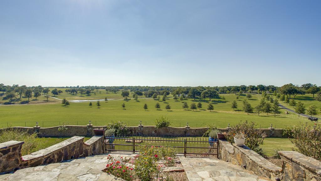 Red River Valley Showplace Circle 12 Ranch Dallas Business Journal