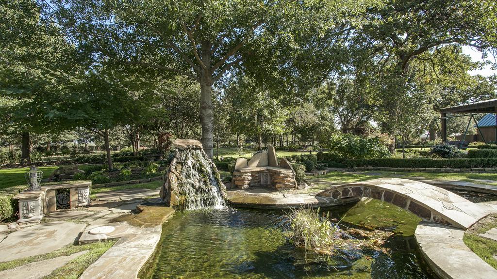 Red River Valley Showplace Circle 12 Ranch Dallas Business Journal