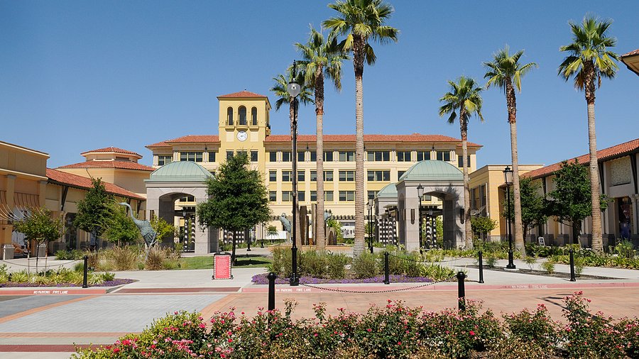 Charming Charlie reopening in Folsom's Palladio Sacramento Business