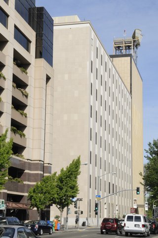 AT&T spends $400M to upgrade network, expand wireless coverage in ...