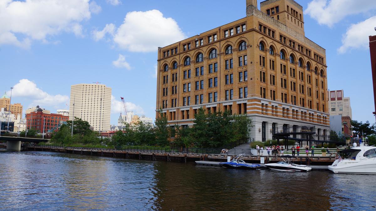 Fastestgrowing public companies in Wisconsin Milwaukee Business Journal