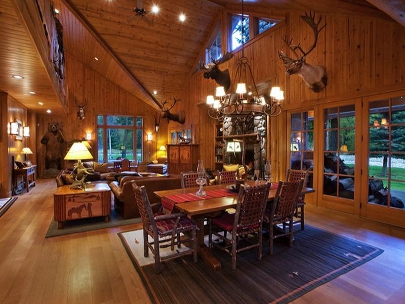 Live the Pacific Northwest Lifestyle on the Banks of the Methow River on over 12 Acres of Land