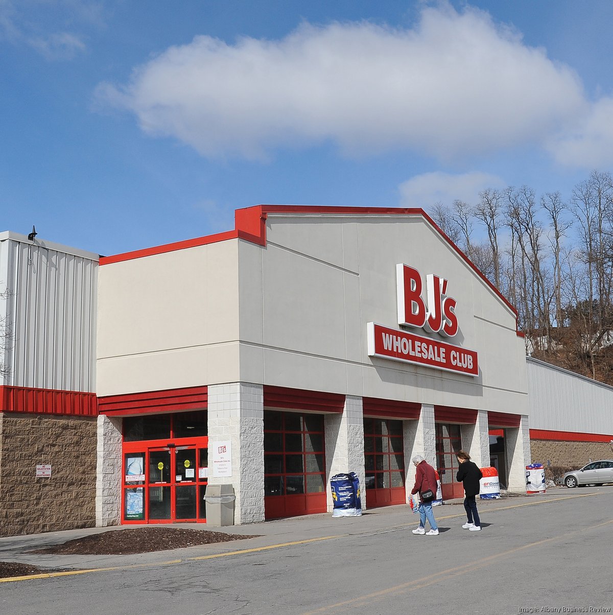 A New BJ's Wholesale Club Is Opening In North Jacksonville!