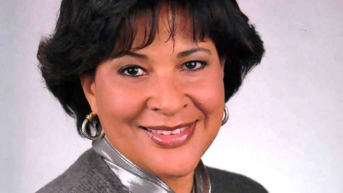 Valerie Lewis's Instagram, Twitter & Facebook on IDCrawl