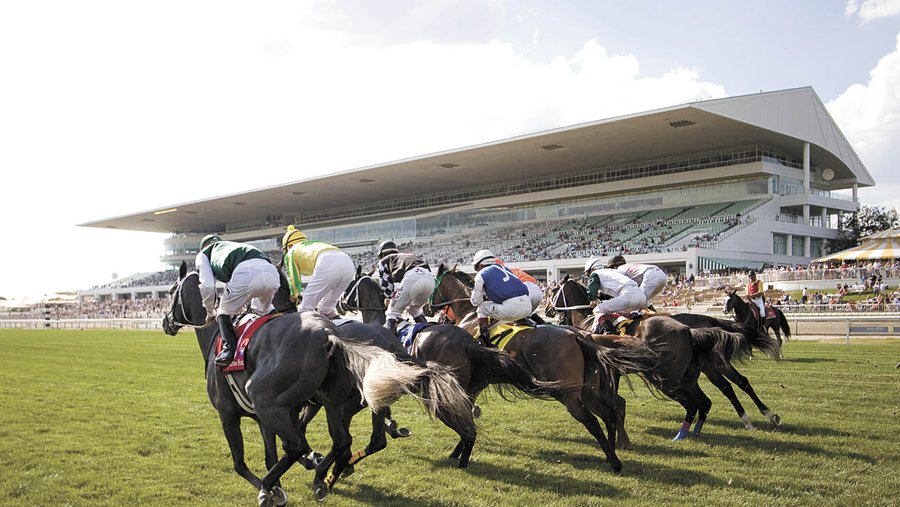 Chicago Bears Sign $197M Purchase Agreement for Arlington Park