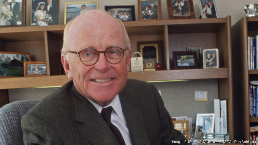 Bruce Nordstrom dies at 90 - Puget Sound Business Journal