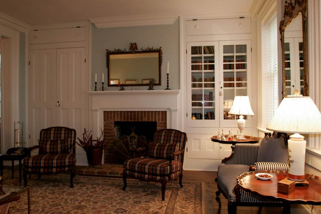 Stately 1854 Historic Home Overlooking Missouri River St. Louis