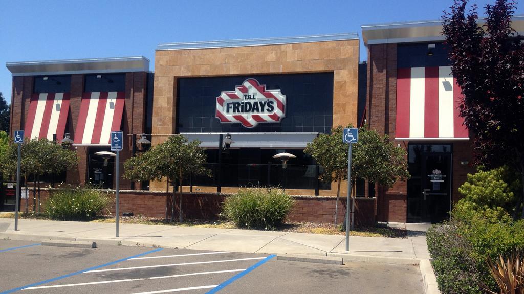 Tgi Fridays Closes Elk Grove Restaurant Sacramento Business Journal