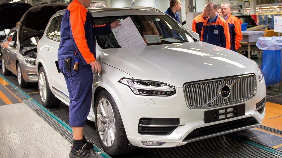 Pre-production of the all-new Volvo XC90 in Torslanda