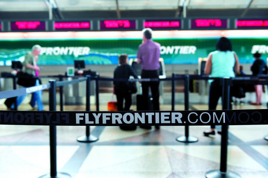 Frontier Airlines ends more than a dozen Denver airport routes in 2026