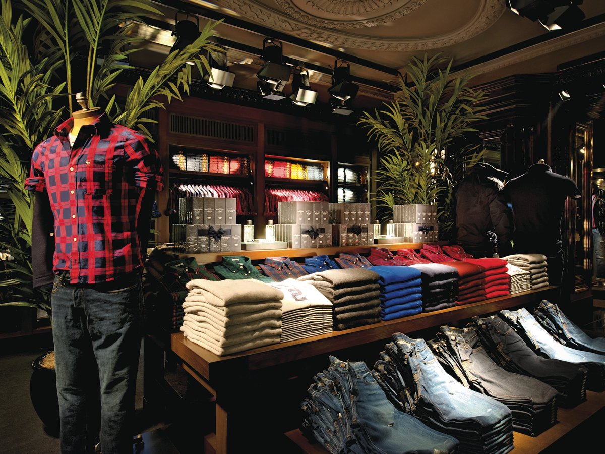 Abercrombie stock tanks as company seeks growth with less real estate, image size:1200x900