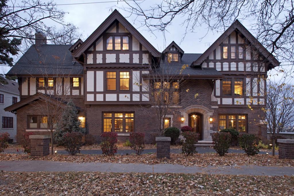 Stunning Lowry Hill Tudor with Mpls skyline views! Lowry Hill