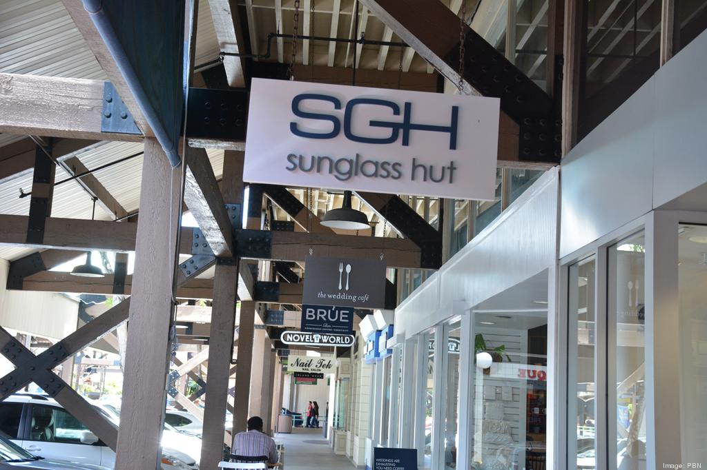 Sunglass Hut Channel Letter Sign on backer panel located at The Paddock  shopping center in Louisville, Ky. #s… | Channel letter signs, Sunglass hut,  Channel letters