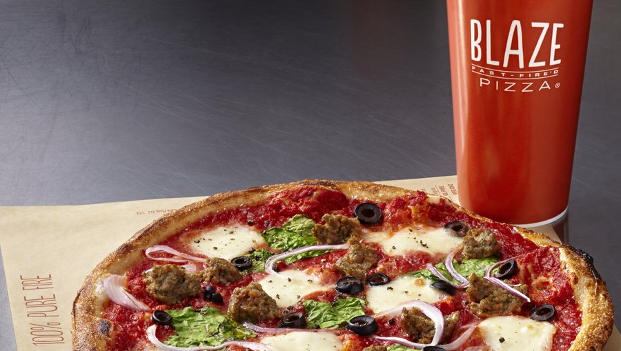 Blaze Pizza to offer free pizza and drink to first responders on Dec