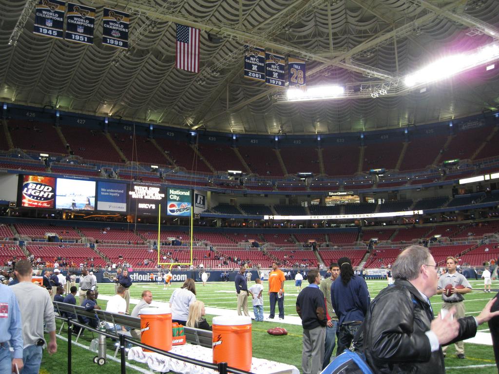 The Dome at America's Center 2015 NFL season Los Angeles Rams