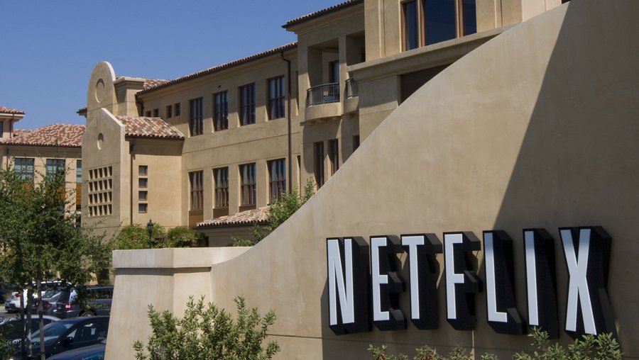 Netflix CFO David Wells to step down - L.A. Business First
