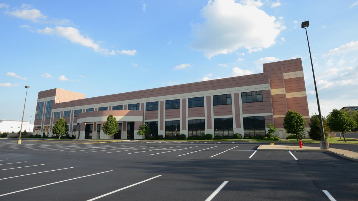 Former Cincinnati Bell president to open large data center: EXCLUSIVE ...