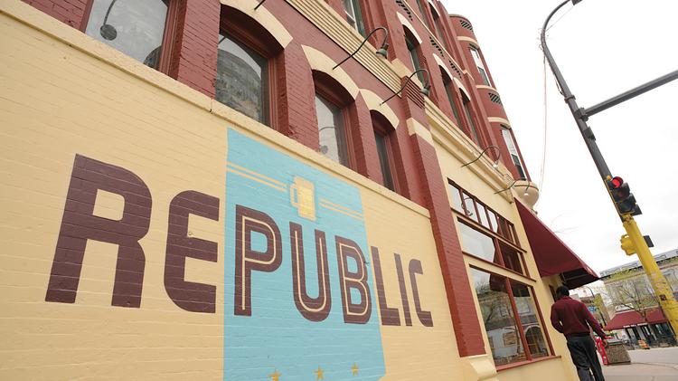 Republic Founders Launching Delicata A St Paul Pizzeria Republic S Location In Seven Corners